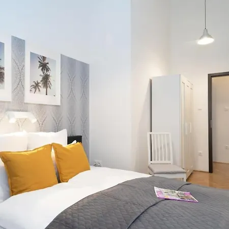 Ultra Large Stylish Apartman *